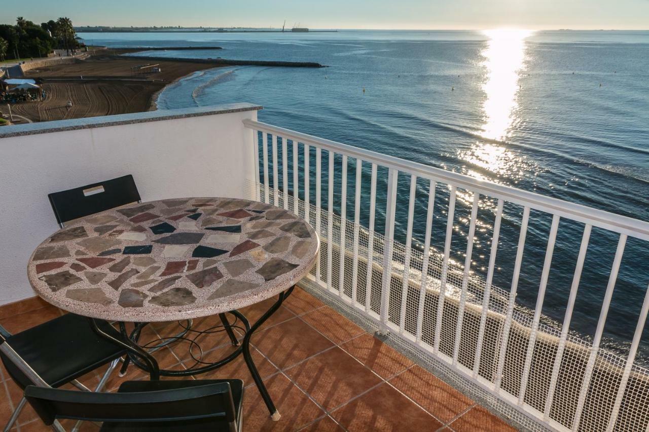 Apartamento En Primera Linea De Mar Sant Carlos de la Ràpita 外观 照片